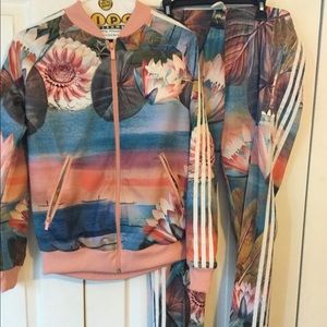 adidas floral sweatsuit